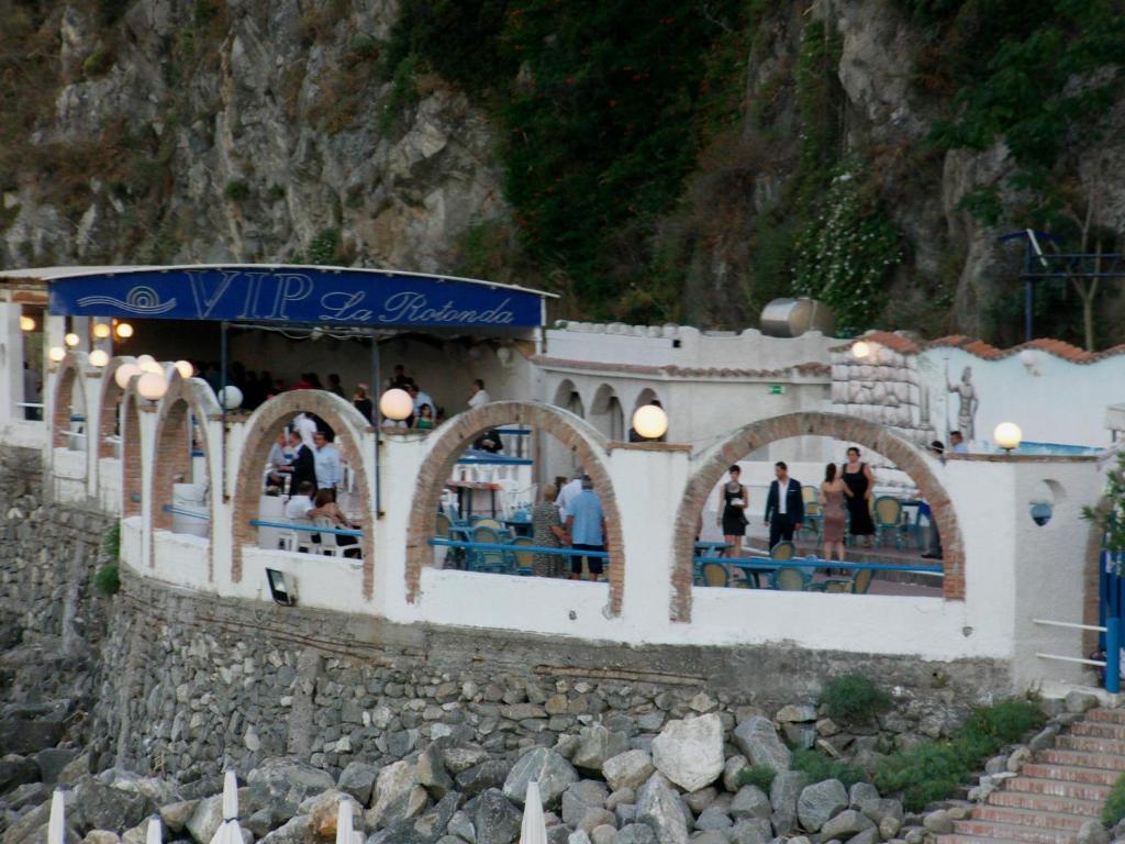 Hotel Guglielmo カタンザーロ エクステリア 写真